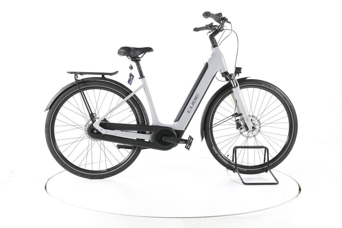 Cube Supreme Hybrid ONE City E-Bike Tiefeinsteiger - Image 1