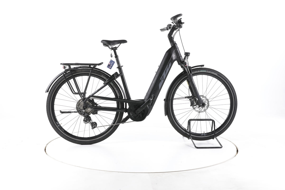 KTM Macina Style 730 Trekking E-Bike Tiefeinsteiger - Image 1