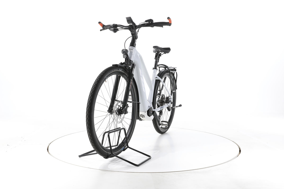 KTM Macina Style Pro Trekking E-Bike - Image 5