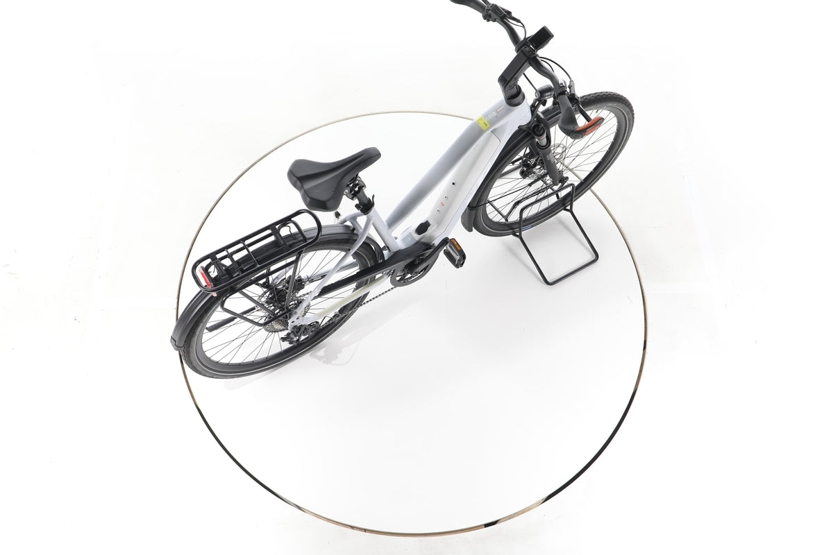 KTM Macina Style Pro Trekking E-Bike - Image 24