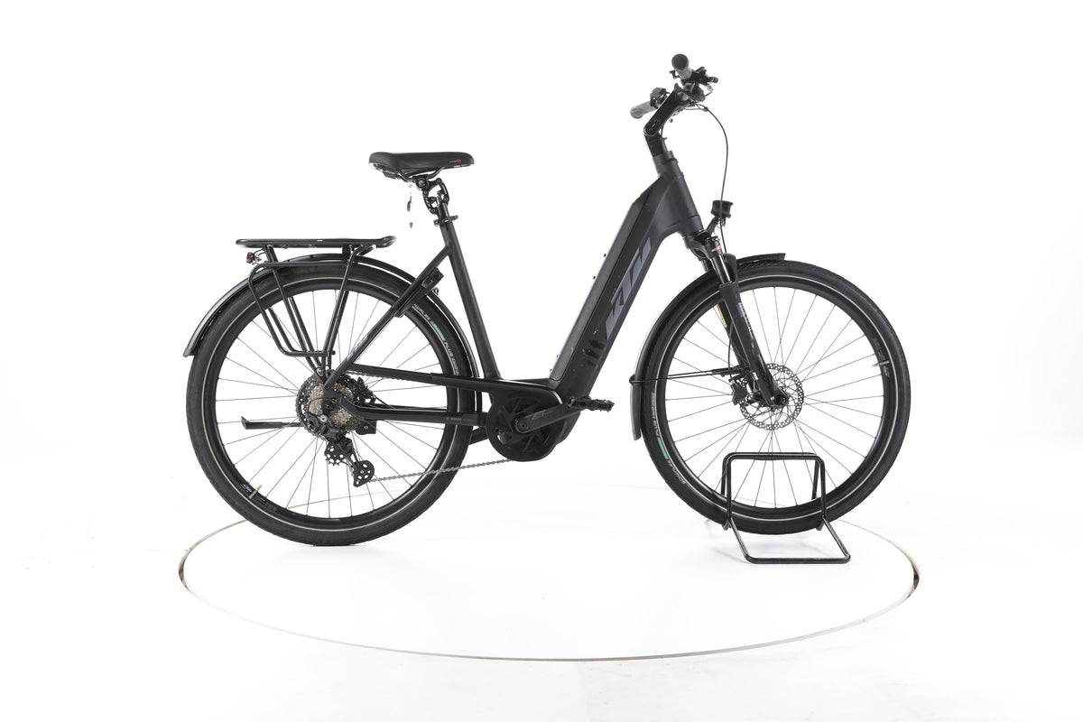 KTM Cento 10 Plus Trekking E-Bike Tiefeinsteiger - Image 1