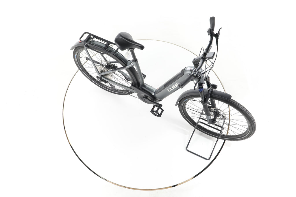 Cube Kathmandu Hybrid Pro Trekking E-Bike Tiefeinsteiger - Image 14