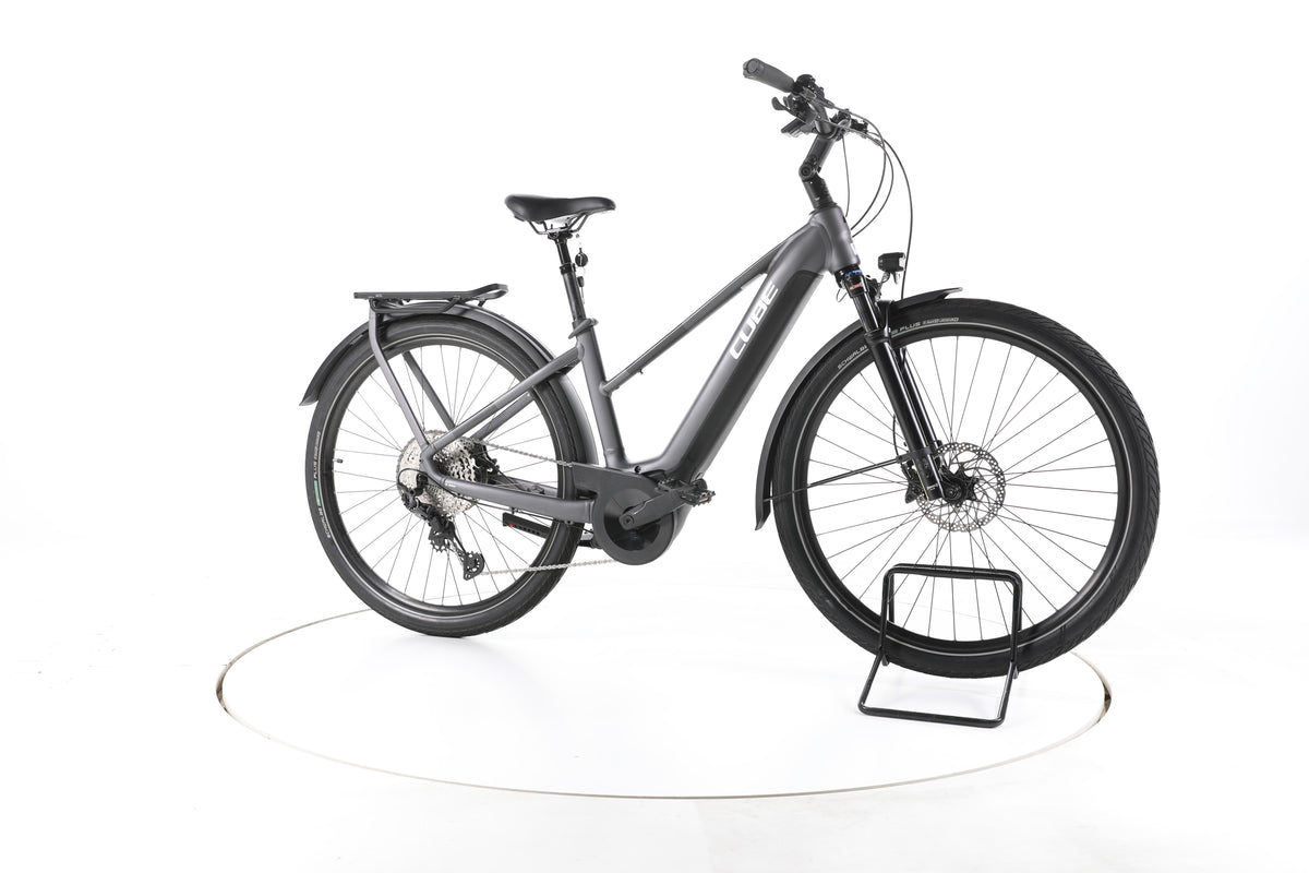 Cube Touring Hybrid EXC Trekking E-Bike - Image 2