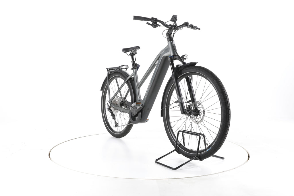 Cube Kathmandu Hybrid Pro Trekking E-Bike - Image 3