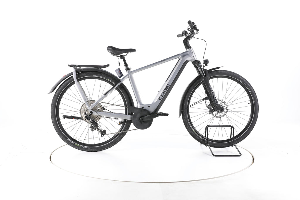 Cube Kathmandu Hybrid SLX Trekking E-Bike - Image 1