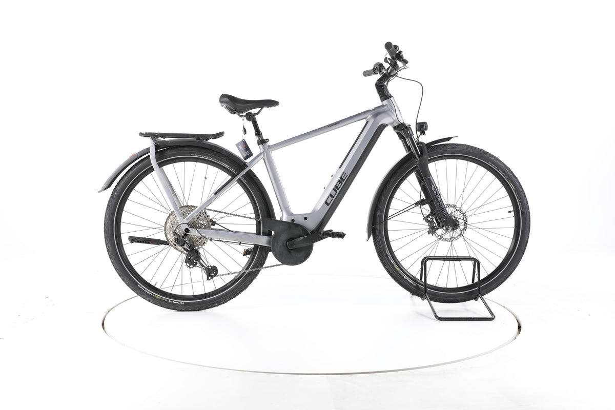 Cube Kathmandu Hybrid SLX Trekking E-Bike - Image 1