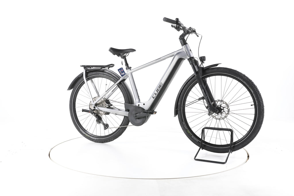 Cube Kathmandu Hybrid SLX Trekking E-Bike - Image 2