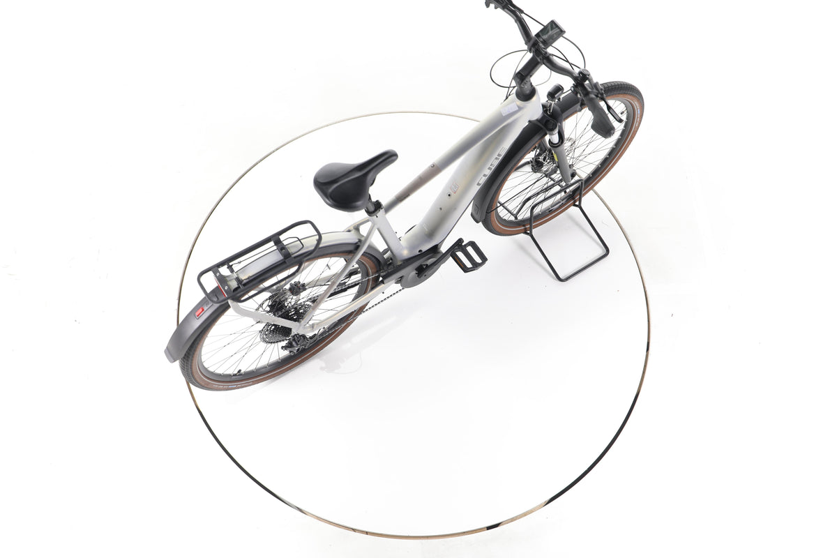 Cube Touring Hybrid Pro Trekking E-Bike - Image 24