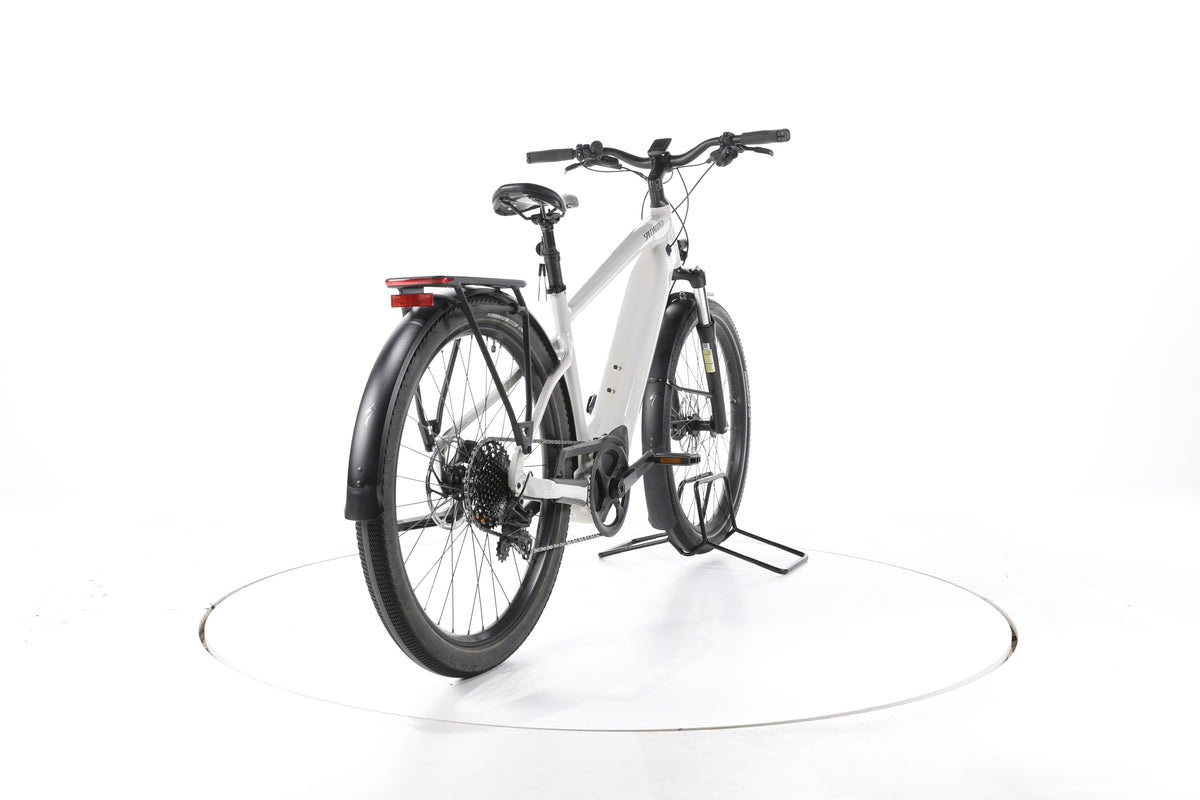 Specialized Turbo Vado 4.0 Trekking E-Bike - Image 11