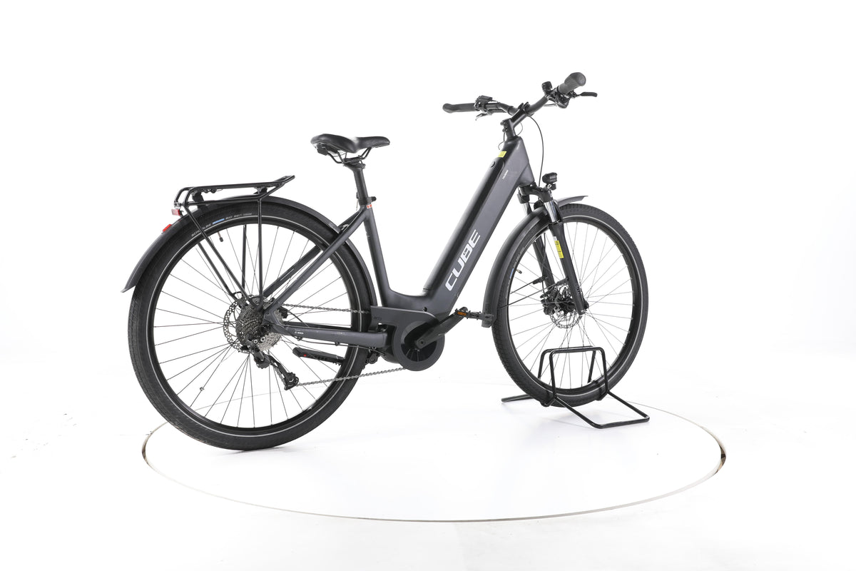 Cube Touring Hybrid One Trekking E-Bike Tiefeinsteiger - Image 12