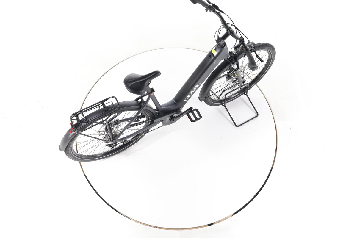 Cube Touring Hybrid One Trekking E-Bike Tiefeinsteiger - Image 24