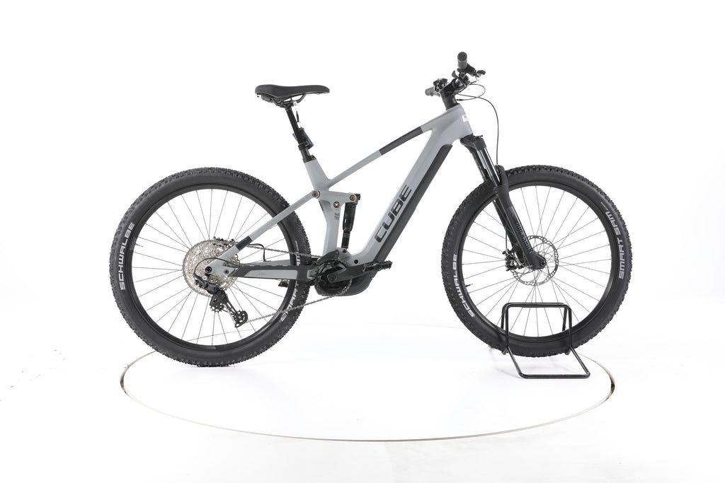 Cube Stereo Hybrid 140 HPC Pro E-Bike Fully Carbon - Image 1