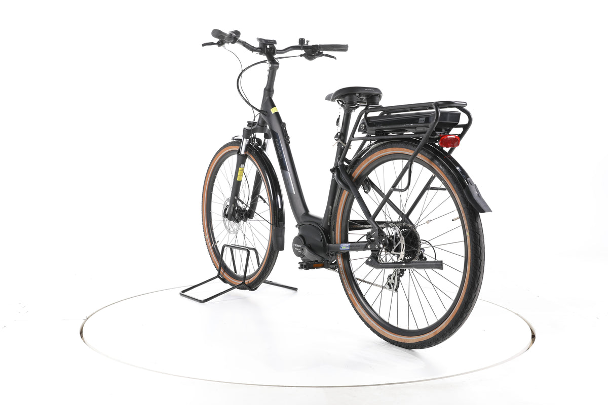 Pegasus Solero E8 Plus Trekking E-Bike Tiefeinsteiger - Image 9