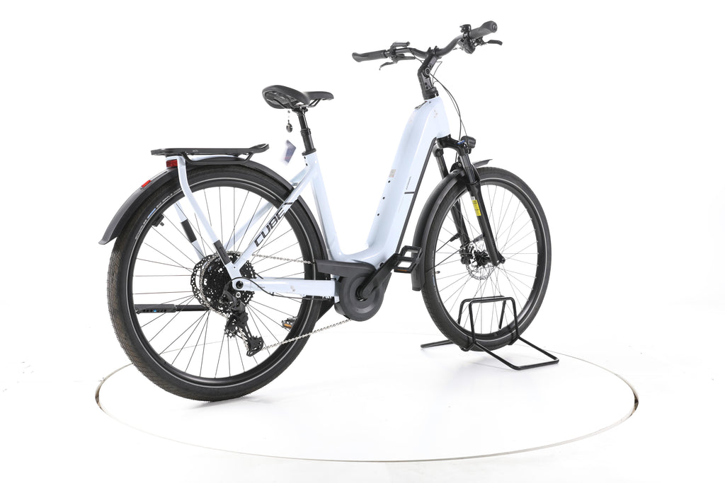 Cube Kathmandu Hybrid One Trekking E-Bike Tiefeinsteiger 2025 - Image 12