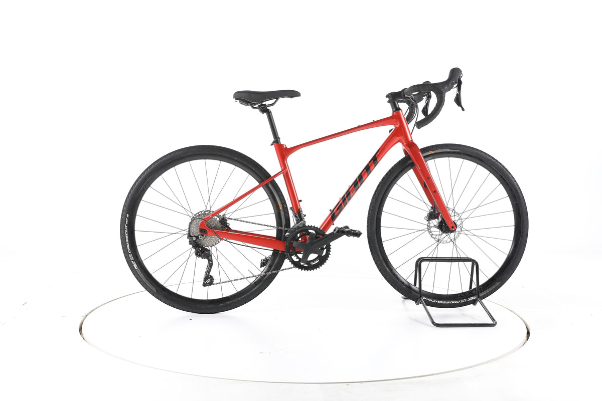 Giant Revolt 1 Gravelbike 2024 - Image 1