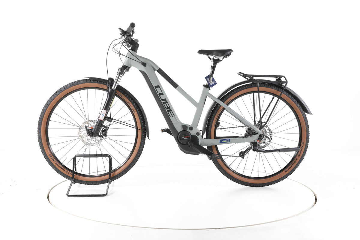 Cube Reaction Hybrid Performance Trekking E-Bike - Image 7