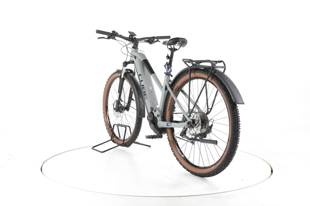 Cube Reaction Hybrid Performance Trekking E-Bike - Image 9