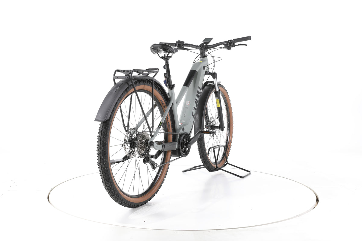 Cube Reaction Hybrid Performance Trekking E-Bike - Image 11