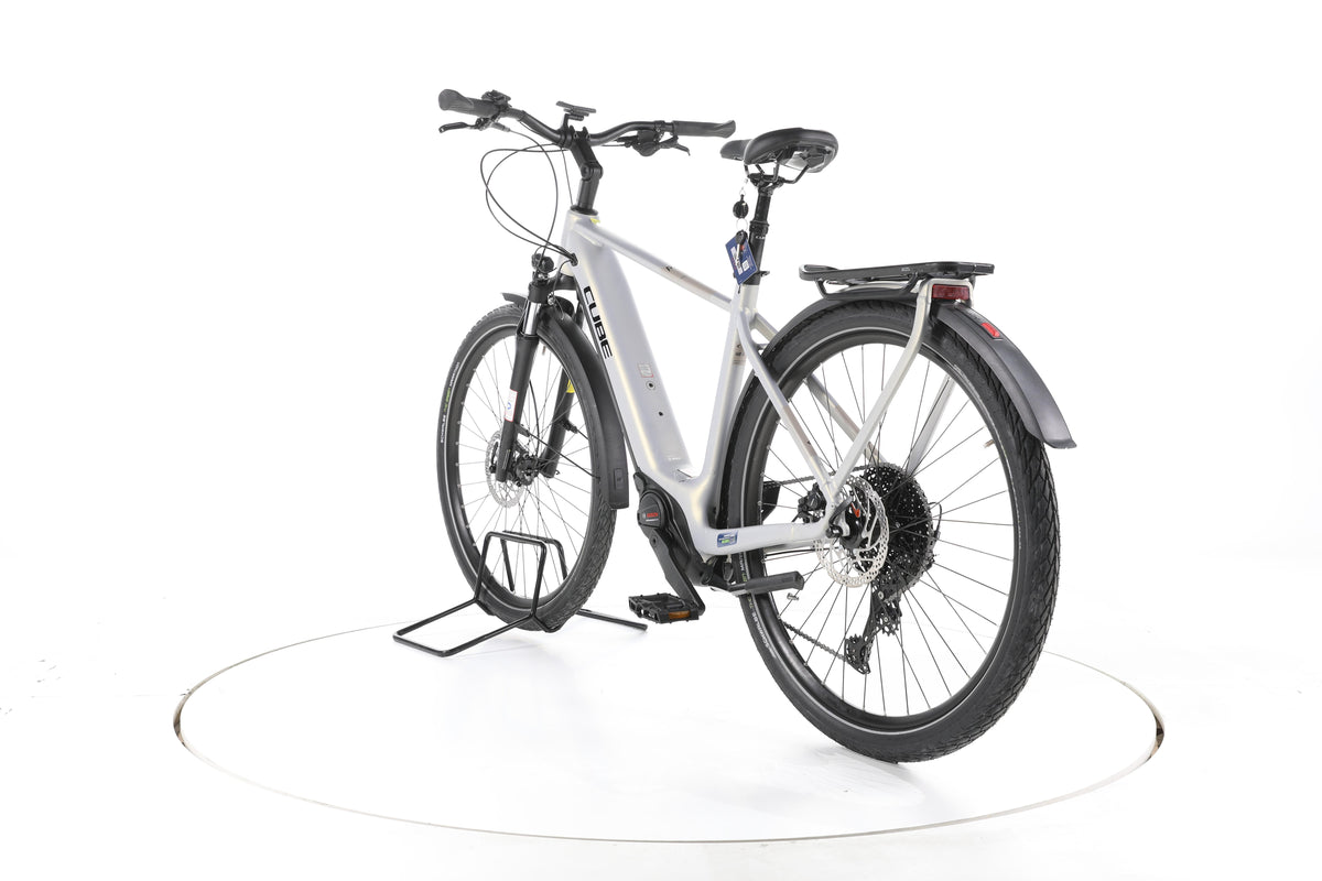 Cube Touring Hybrid Pro 625 Trekking E-Bike - Image 9