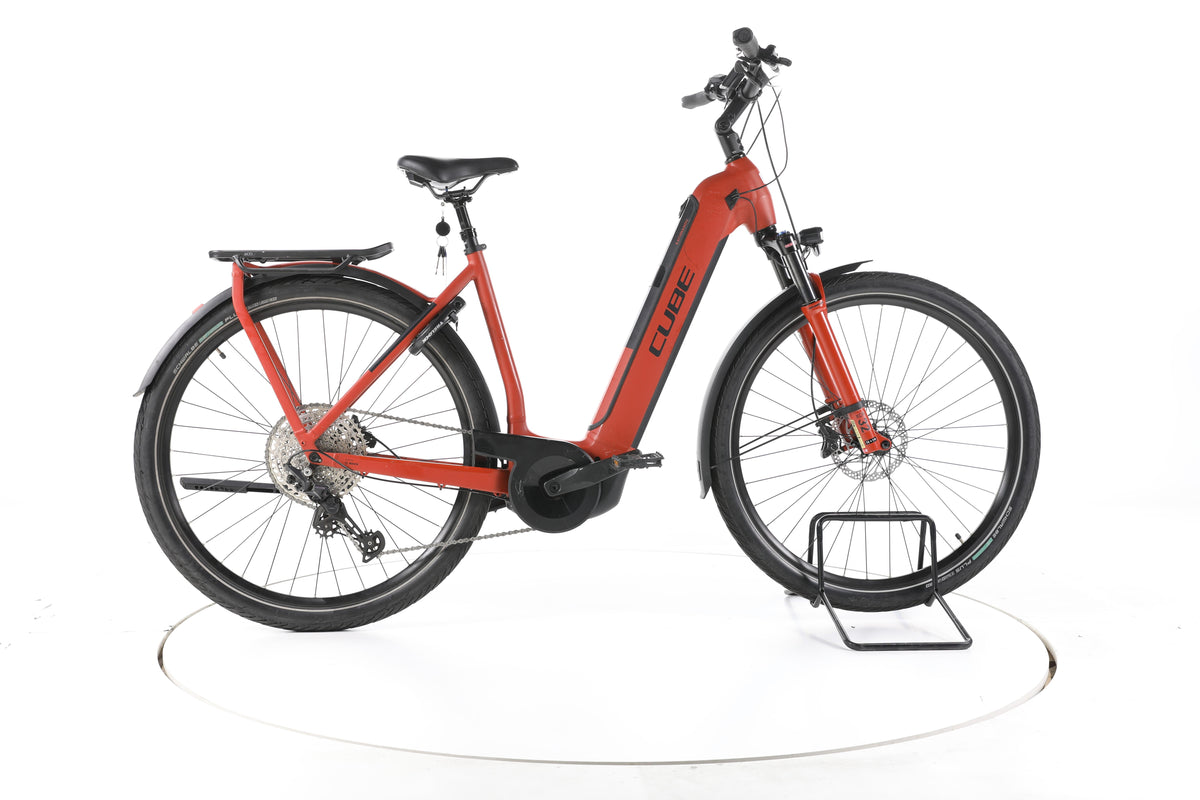 Cube Kathmandu Hybrid EXC Trekking E-Bike Tiefeinsteiger - Image 1