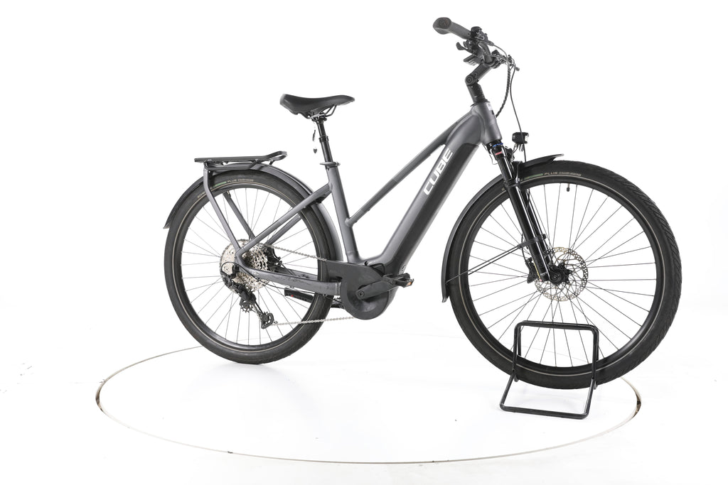 Cube Touring Hybrid EXC Trekking E-Bike - Image 2