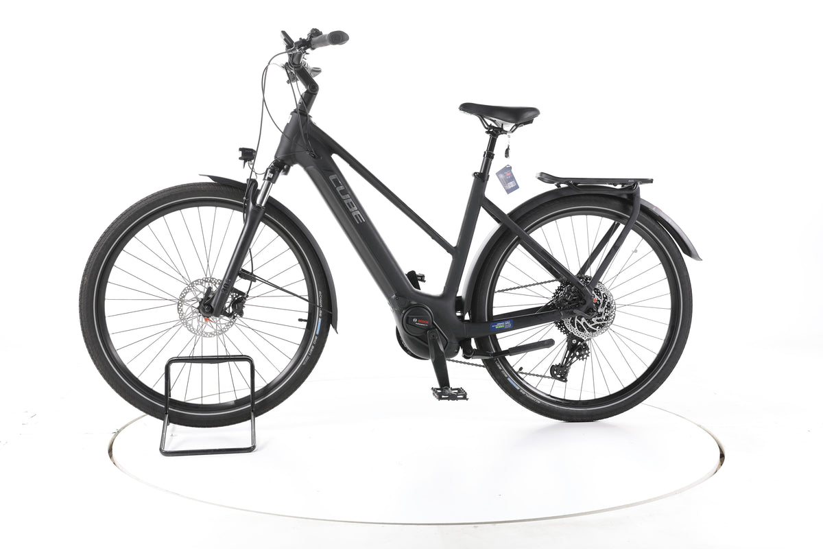 Cube Touring Hybrid Pro Trekking E-Bike - Image 7