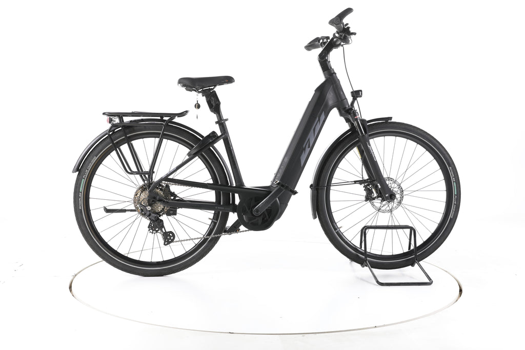 KTM Macina Style 730 Trekking E-Bike Tiefeinsteiger - Image 1
