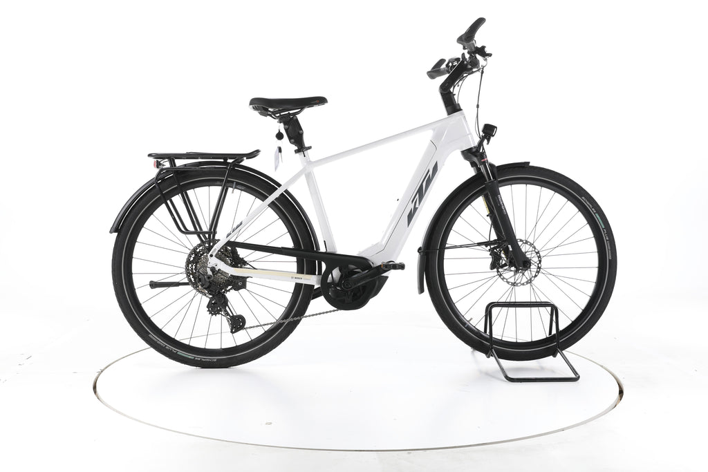 KTM Macina Style 720 Trekking E-Bike - Image 1