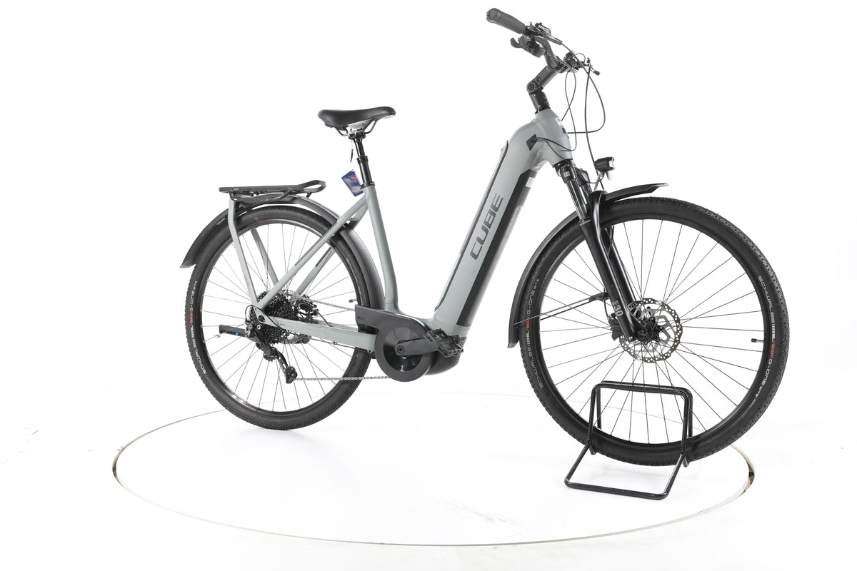 Cube Kathmandu Hybrid ONE Trekking E-Bike Tiefeinsteiger - Image 2