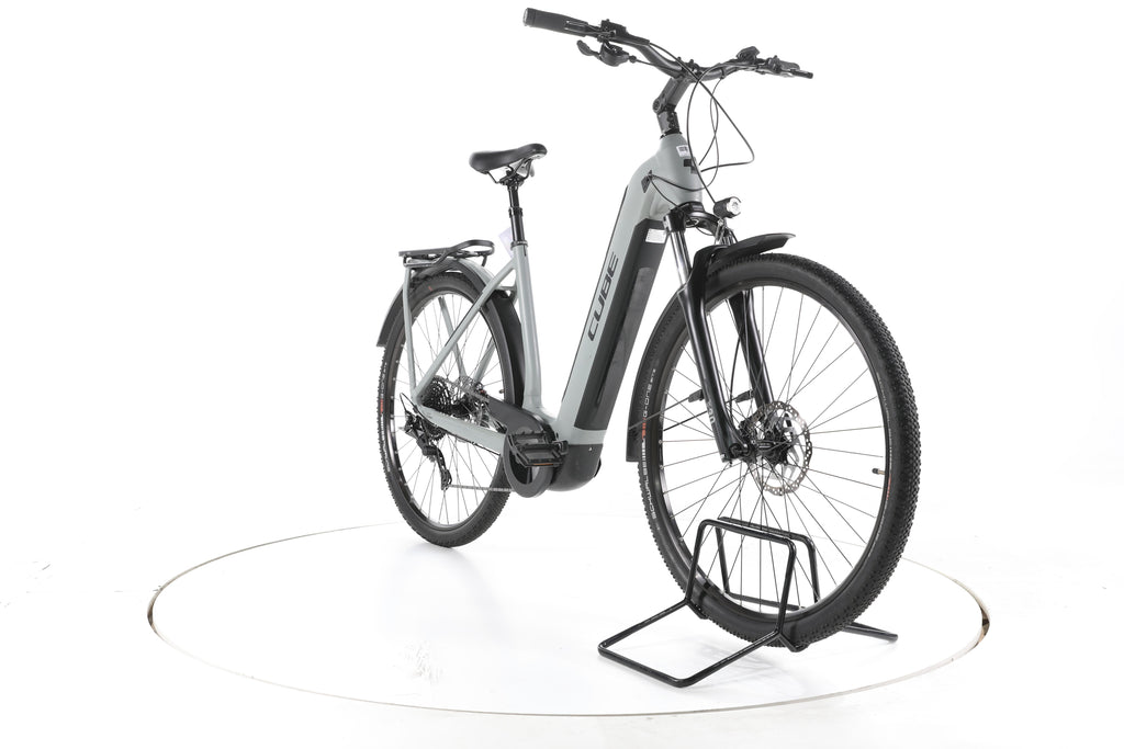 Cube Kathmandu Hybrid ONE Trekking E-Bike Tiefeinsteiger - Image 3