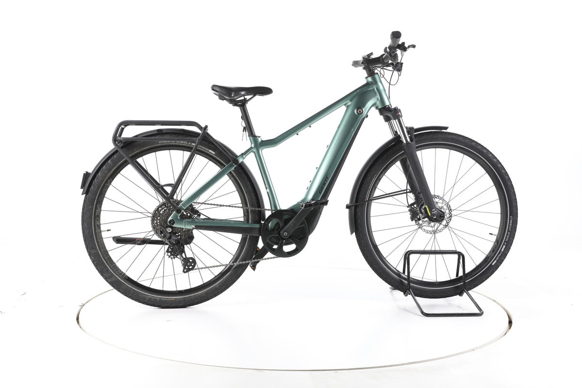 Giant Explore E+1 Trekking E-Bike - Image 1