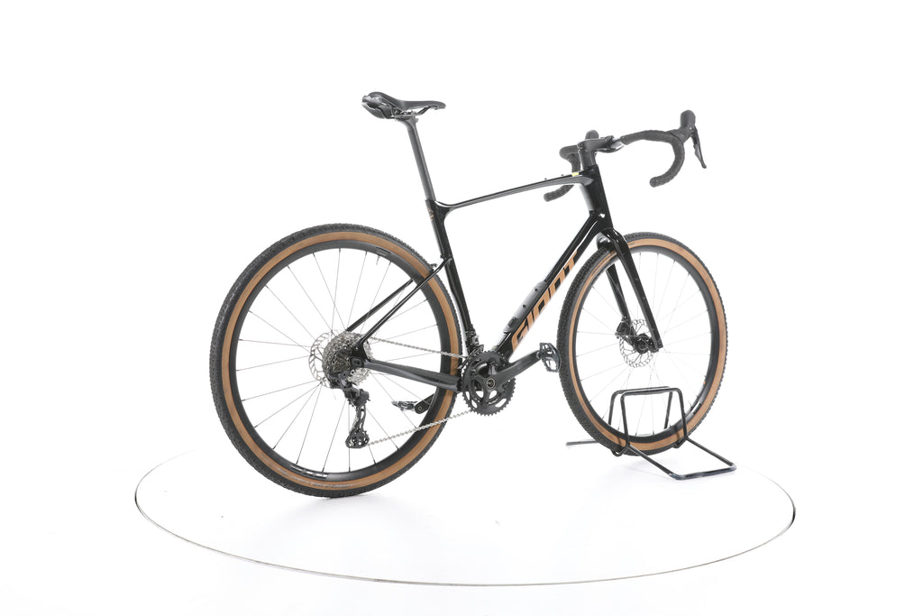 Giant Revolt Advanced 2 Gravelbike Carbon 2025 - Image 12