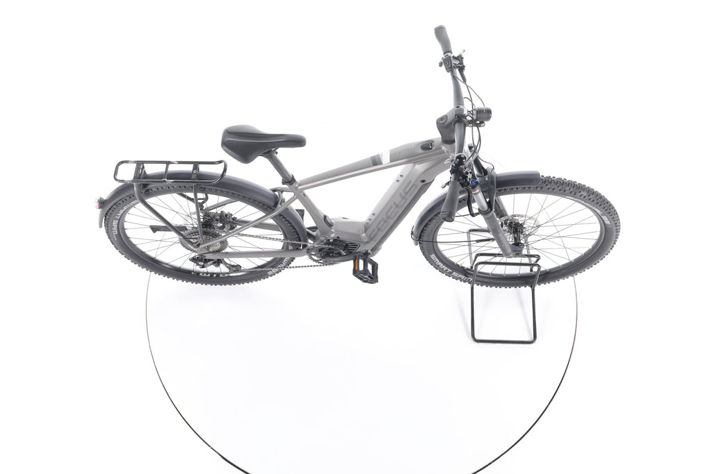 Focus Aventura 6.8 Trekking E-Bike - Image 13
