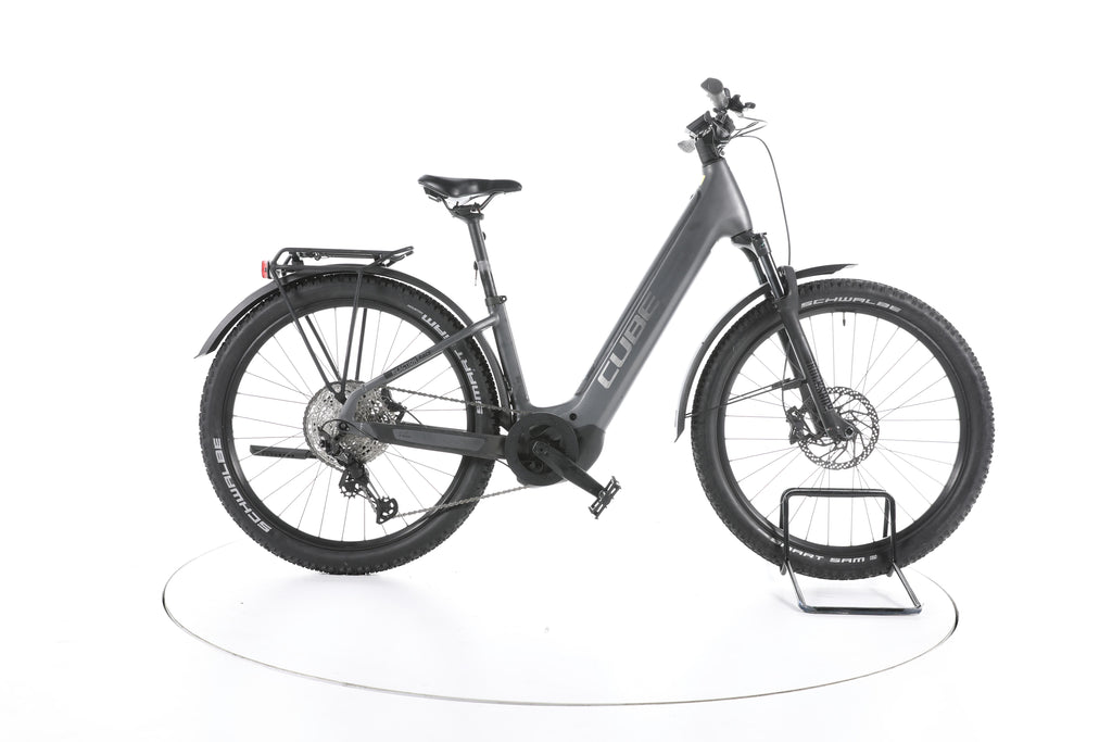 Cube Reaction Hybrid Race 750 Trekking E-Bike Tiefeinsteiger - Image 1