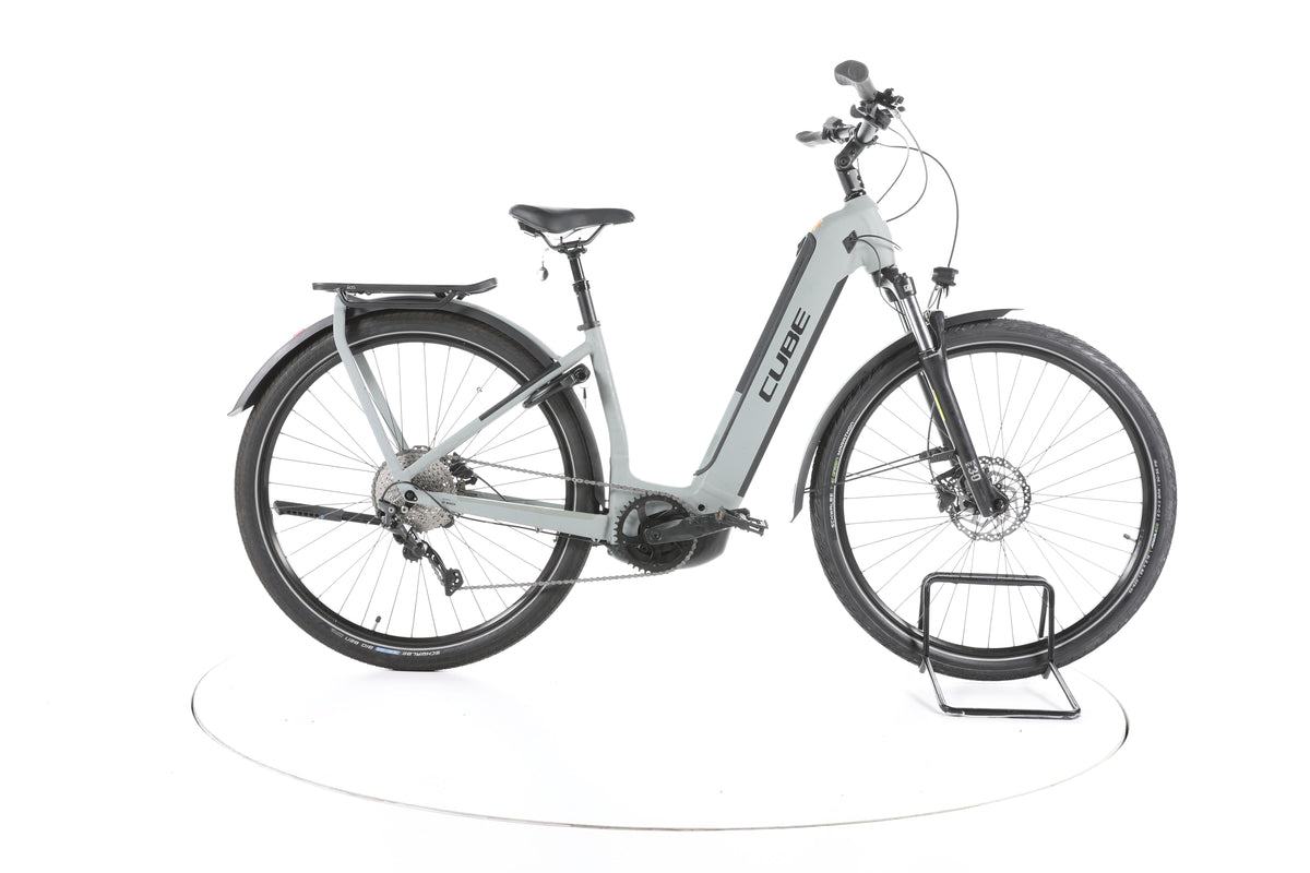 Cube Kathmandu Hybrid ONE Trekking E-Bike Tiefeinsteiger - Image 1