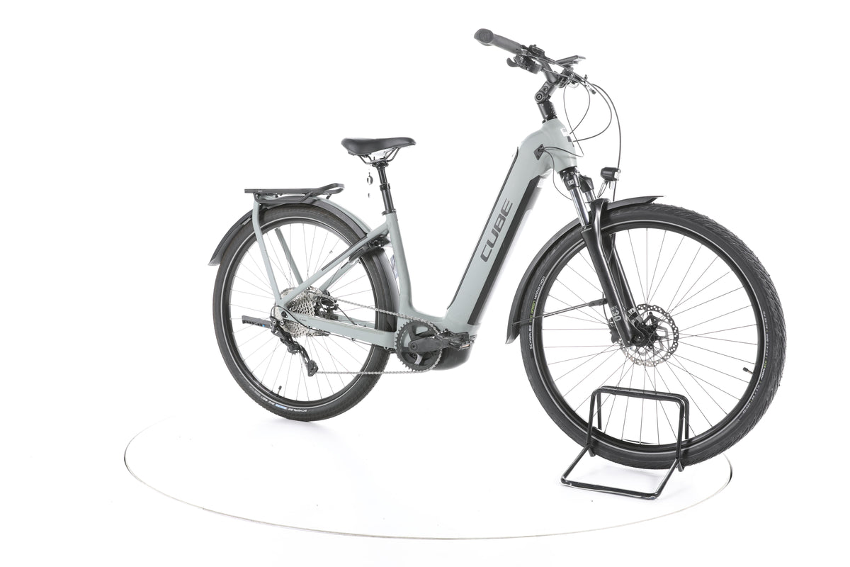 Cube Kathmandu Hybrid ONE Trekking E-Bike Tiefeinsteiger - Image 2