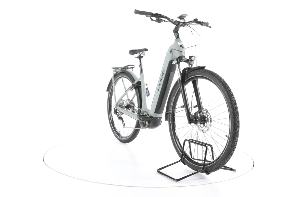 Cube Kathmandu Hybrid ONE Trekking E-Bike Tiefeinsteiger - Image 3