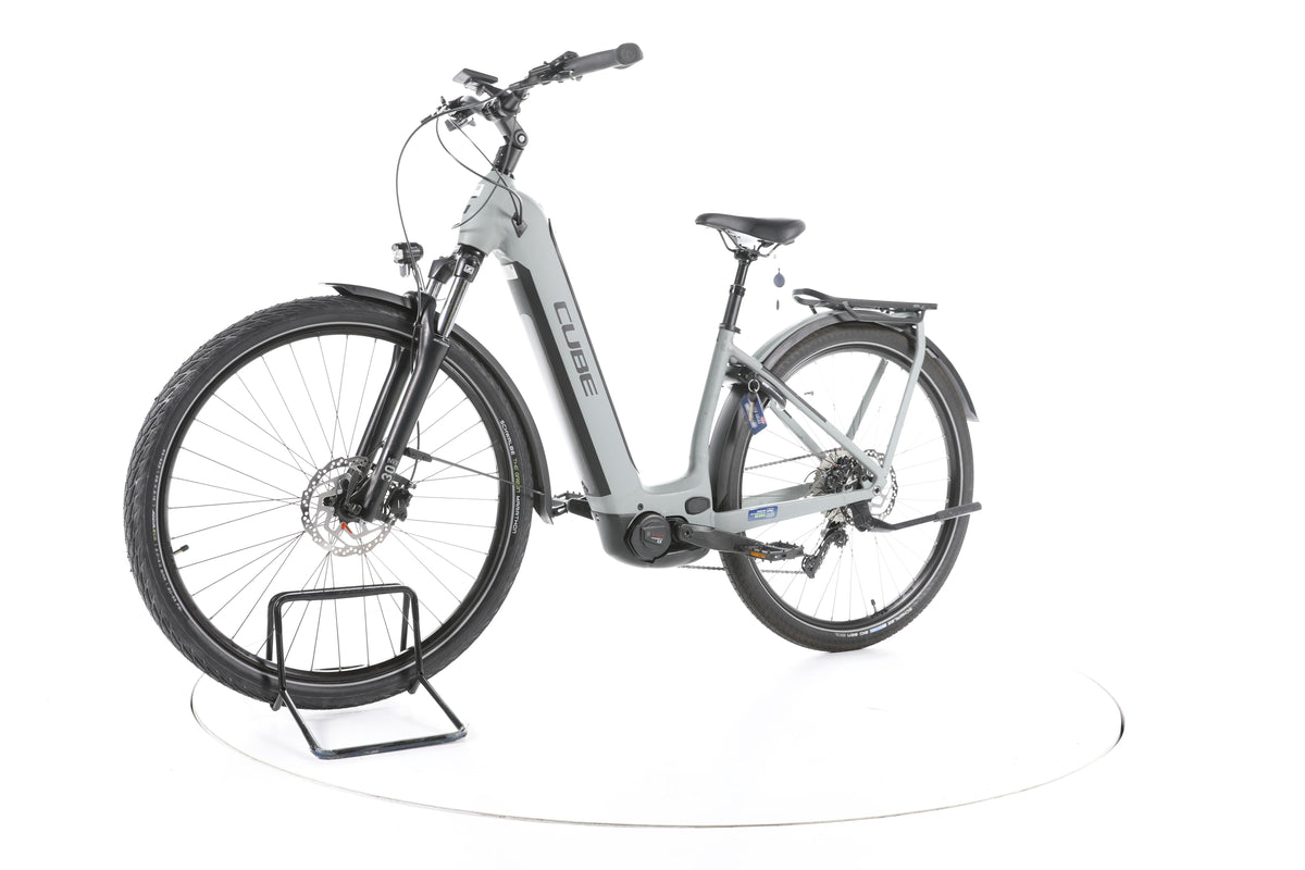 Cube Kathmandu Hybrid ONE Trekking E-Bike Tiefeinsteiger - Image 6