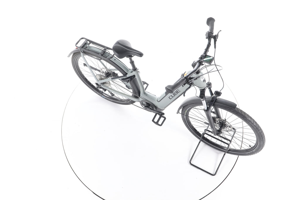 Cube Kathmandu Hybrid ONE Trekking E-Bike Tiefeinsteiger - Image 14