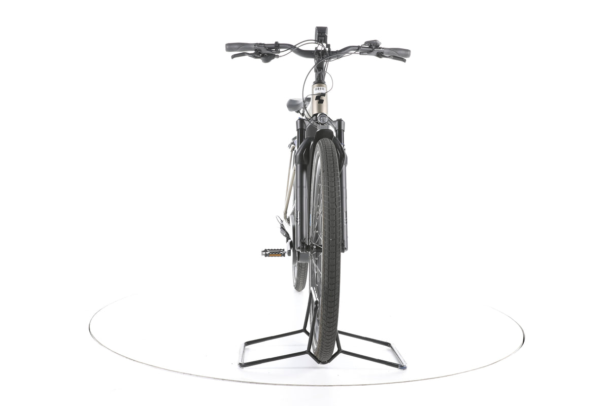 Cube Kathmandu Hybrid Pro Trekking E-Bike - Image 4