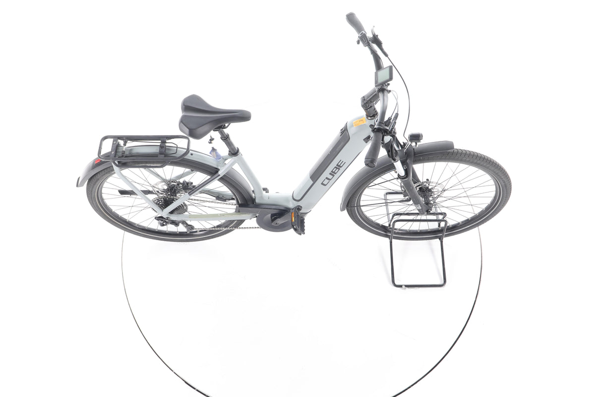 Cube Kathmandu Hybrid One Trekking E-Bike Tiefeinsteiger - Image 13
