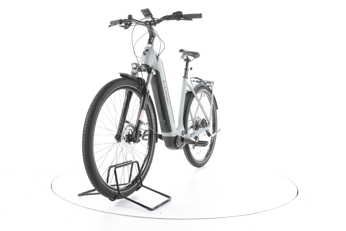 Cube Kathmandu Hybrid ONE Trekking E-Bike Tiefeinsteiger - Image 5