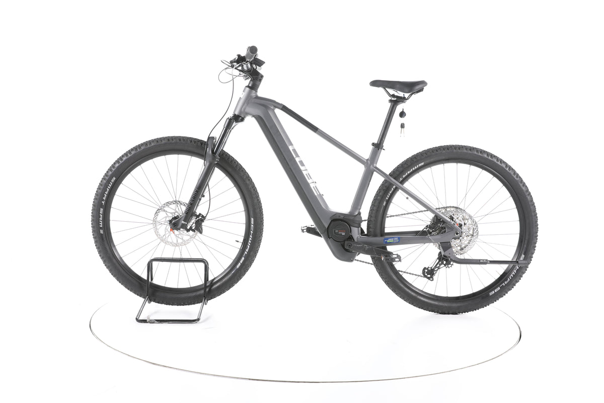 Cube Reaction Hybrid Race Trekking E-Bike - Image 7