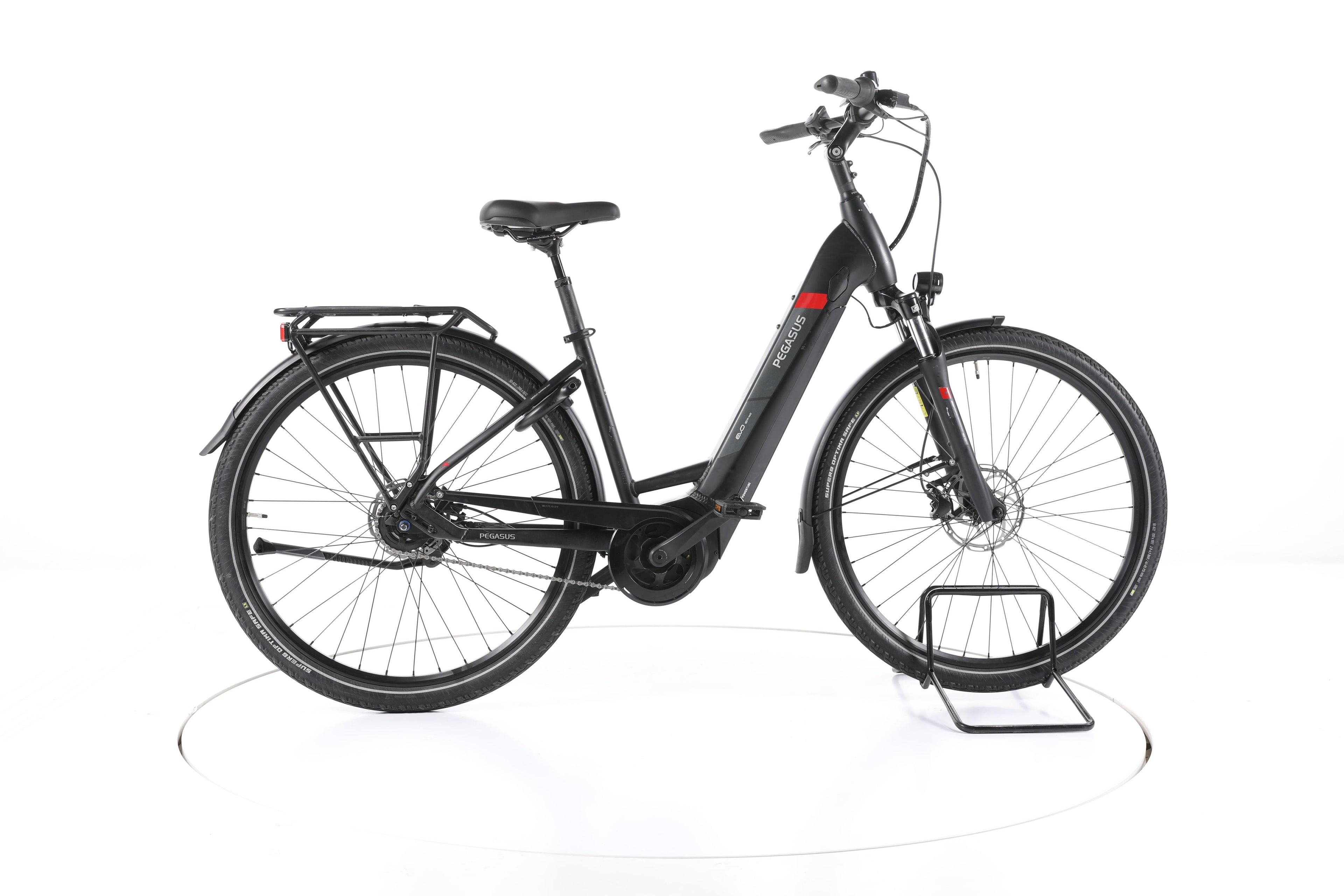 Pegasus Premio EVO 5F City E-Bike Tiefeinsteiger - Image 1