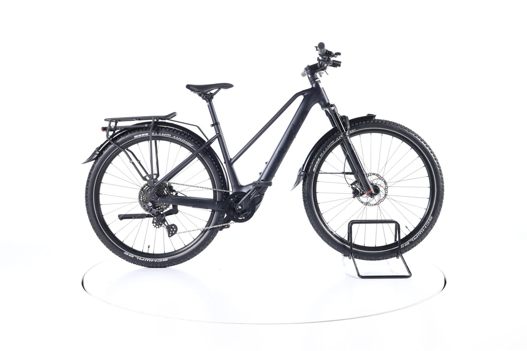 Orbea Kemen Mid SUV 30 Trekking E-Bike 2023 - Image 1