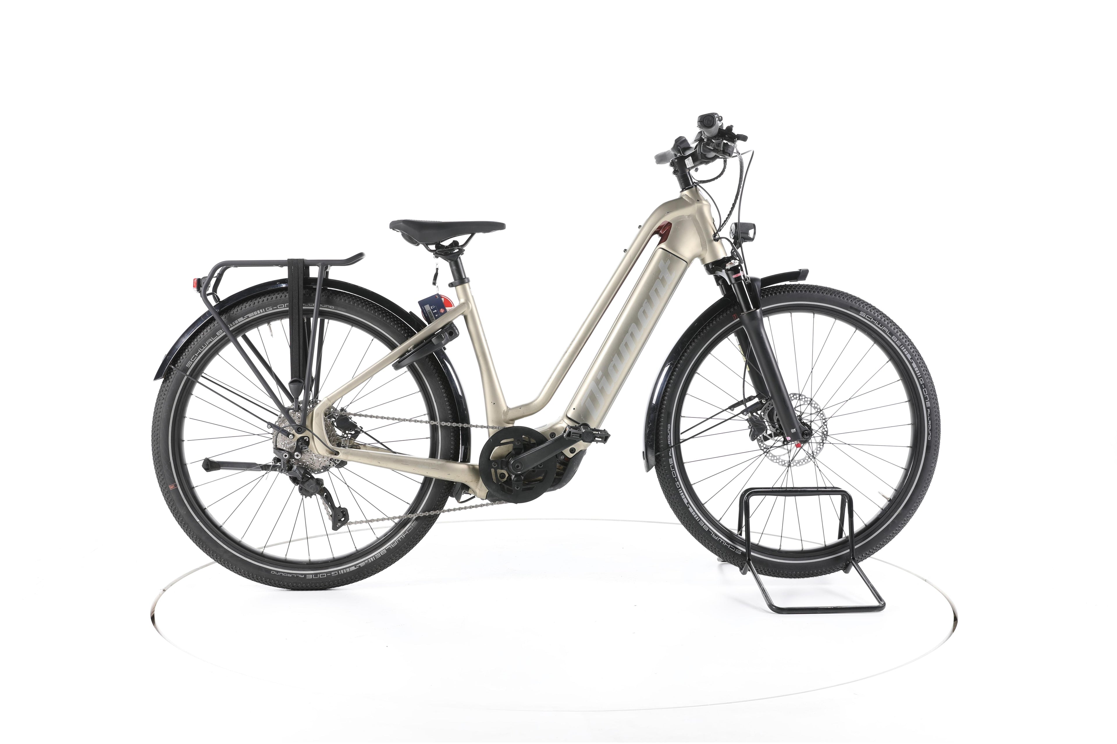Diamant Zouma Deluxe+ Trekking E-Bike Tiefeinsteiger - Image 1