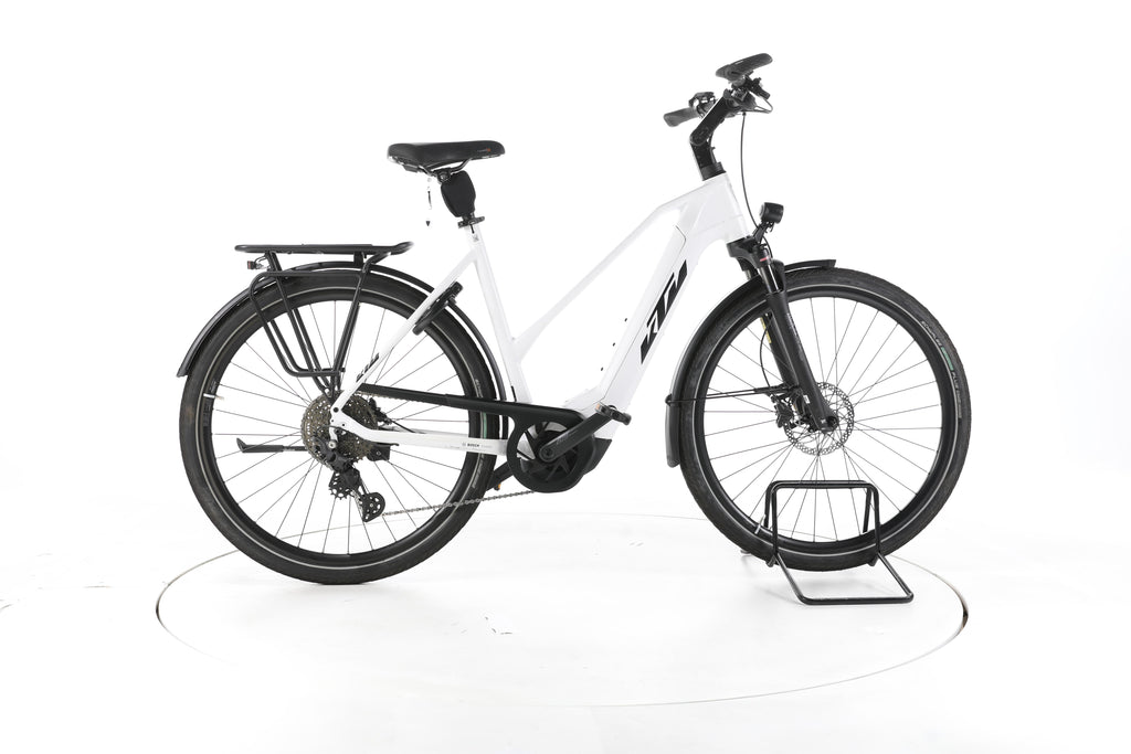 KTM ZEG Cento 10 Trekking E-Bike - Image 1