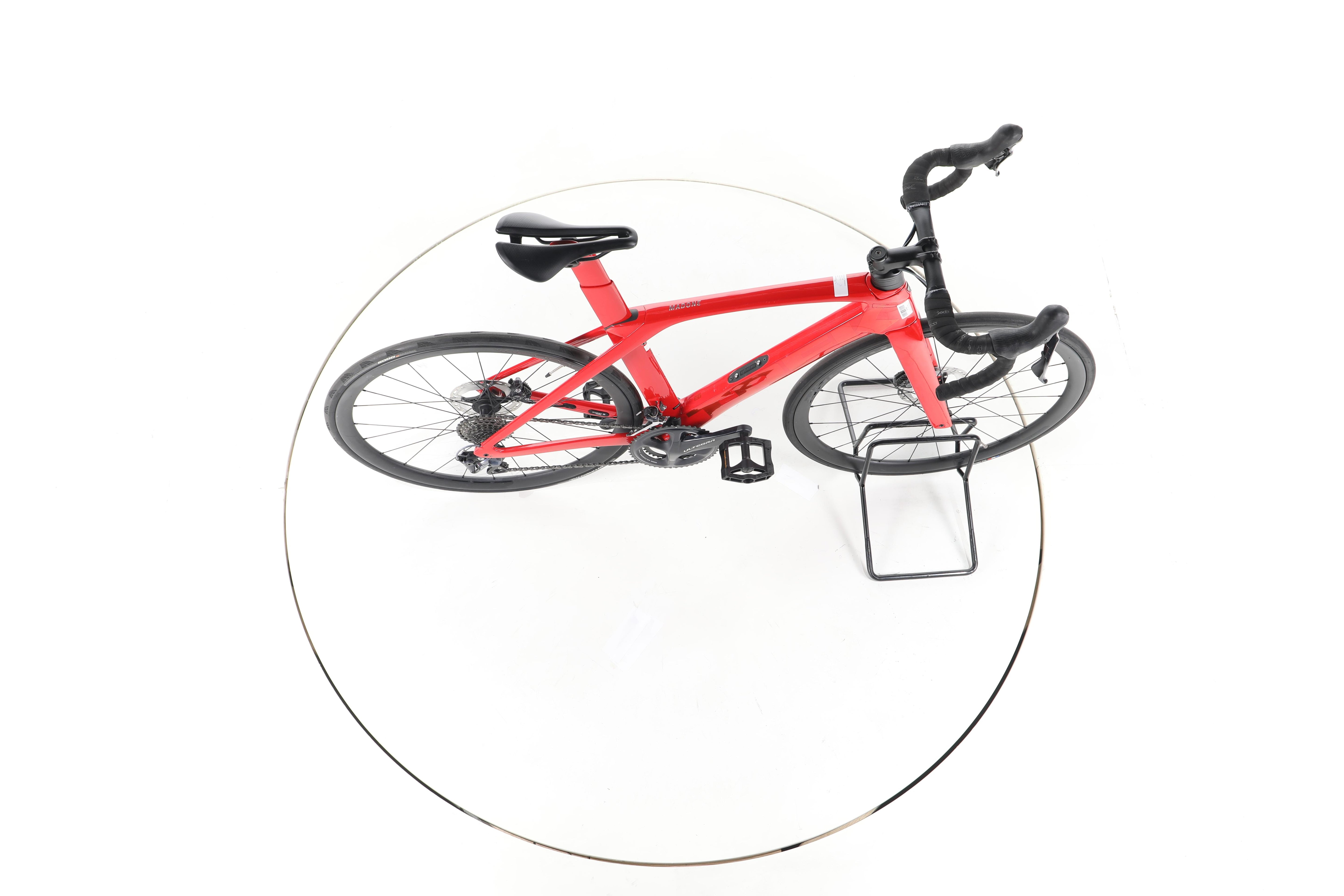 Trek Madone SL 6 Gen 6 - Image 1