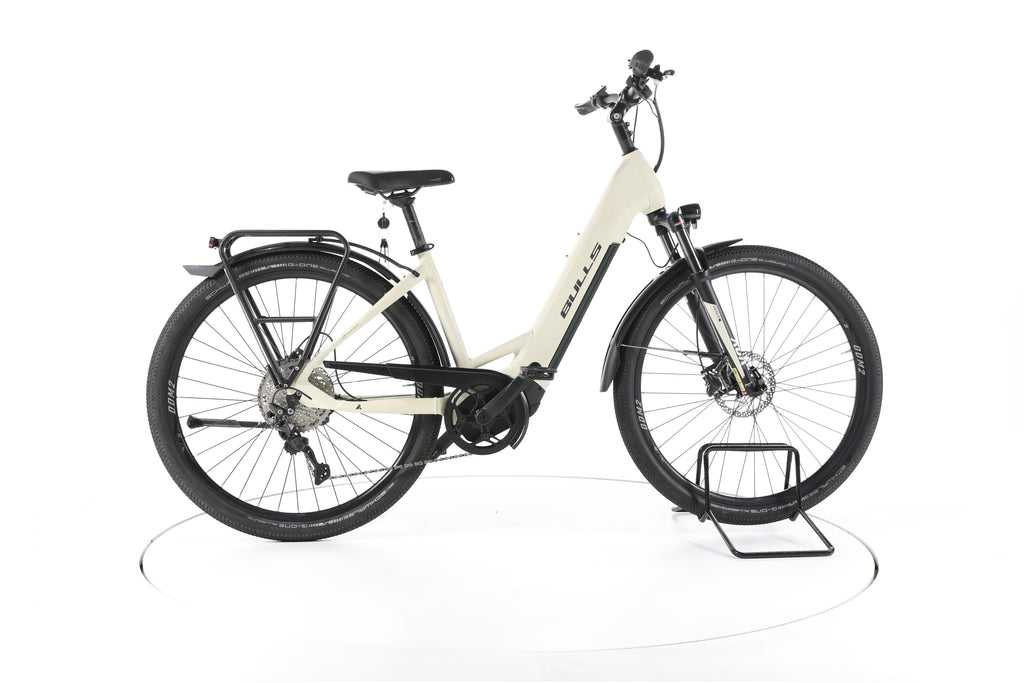 Bulls Lacuba EVO SUV 10 Trekking E-Bike Tiefeinsteiger 2023 - Image 1
