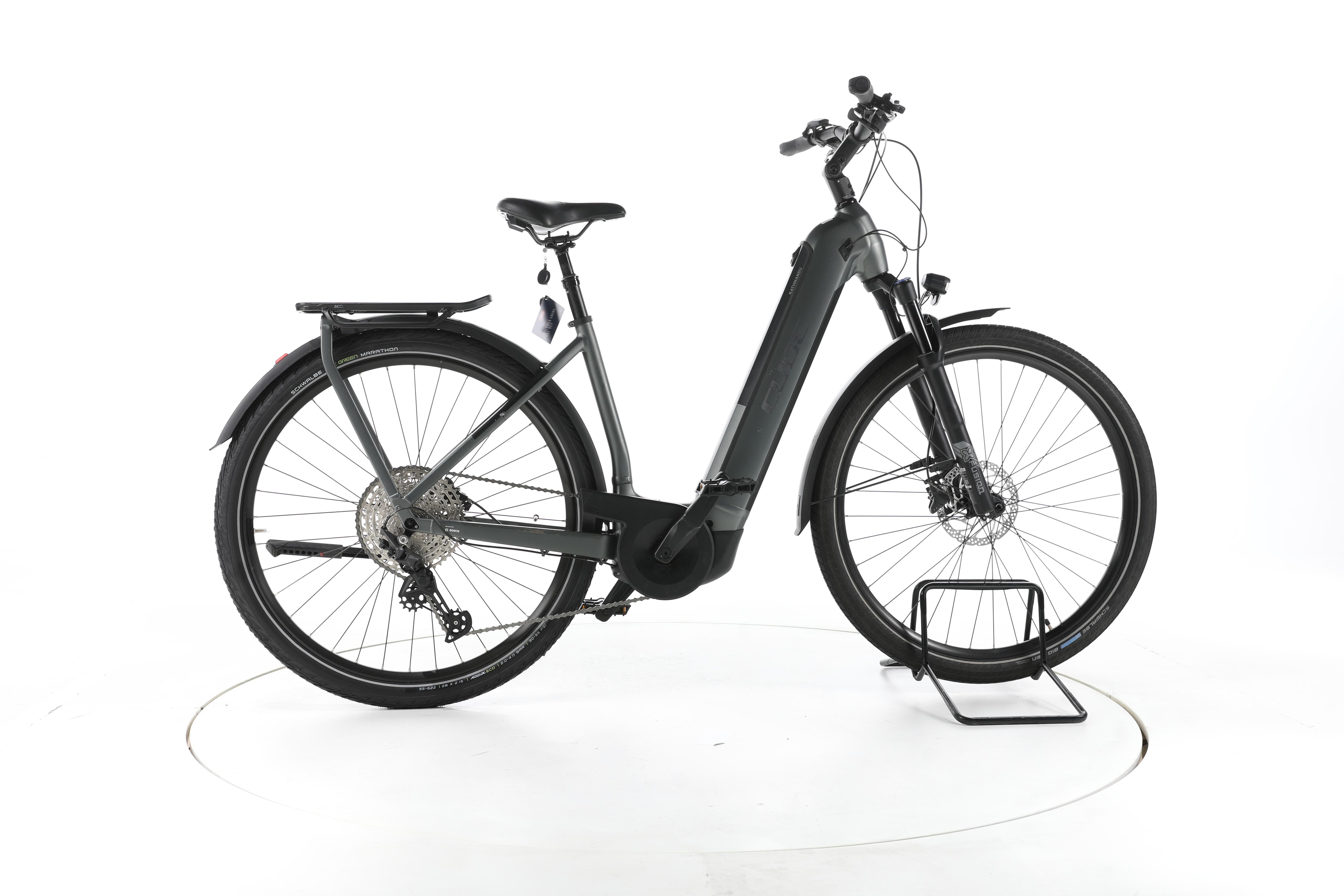 Cube Kathmandu Hybrid Pro Trekking E-Bike Tiefeinsteiger - Image 1